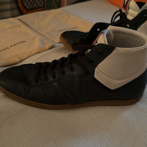 LOUIS VUITTON Leather High Trainers - LV Men's Size 9 - US Men's Size 10 - Picture 6 of 12